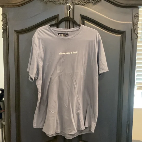 Abercrombie & Finch T-Shirt - Picture 1 of 2